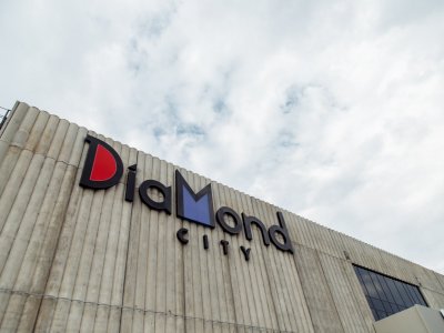 Открытие торгового центра DiaMond